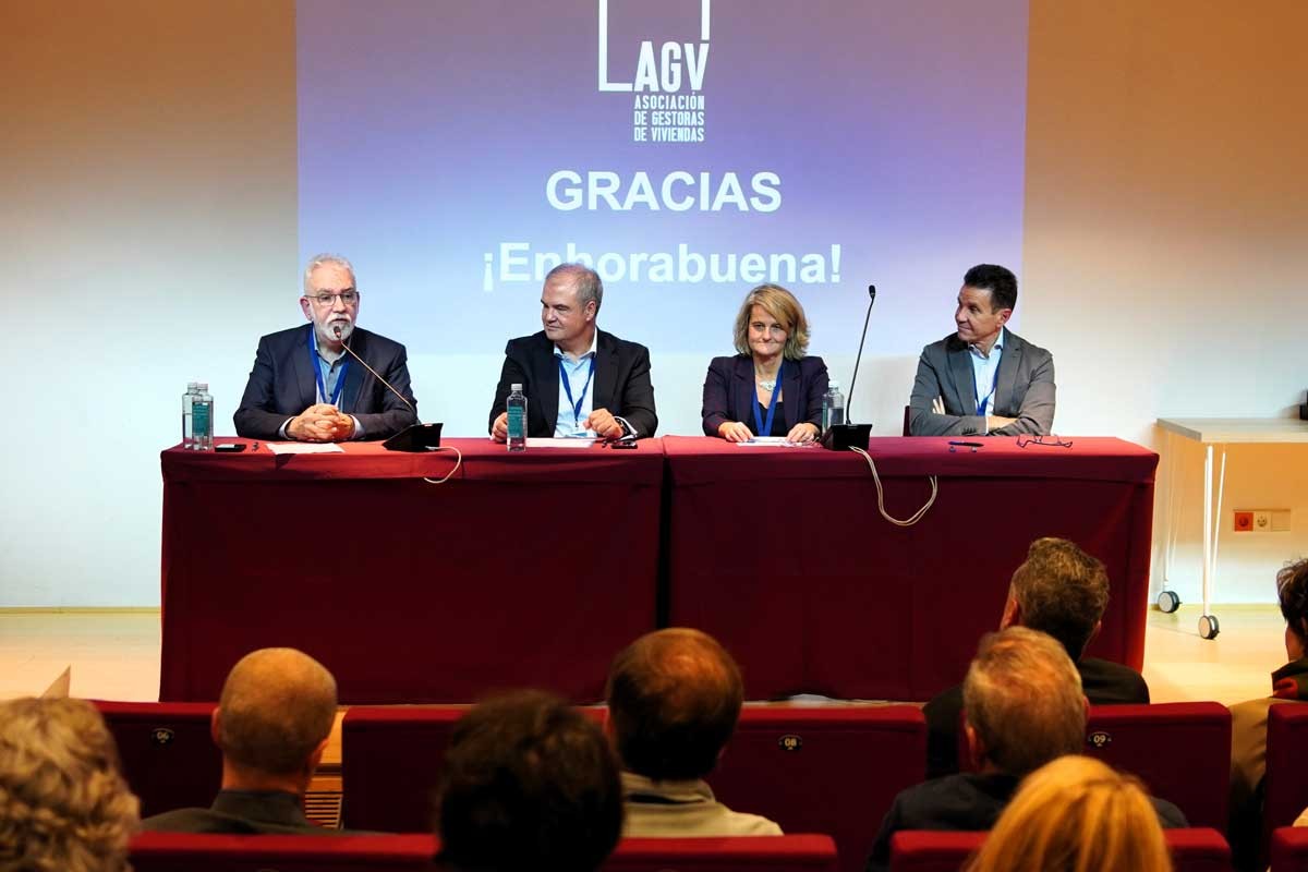 Clausura de Curso de Gestión de Cooperativas por la AGV  